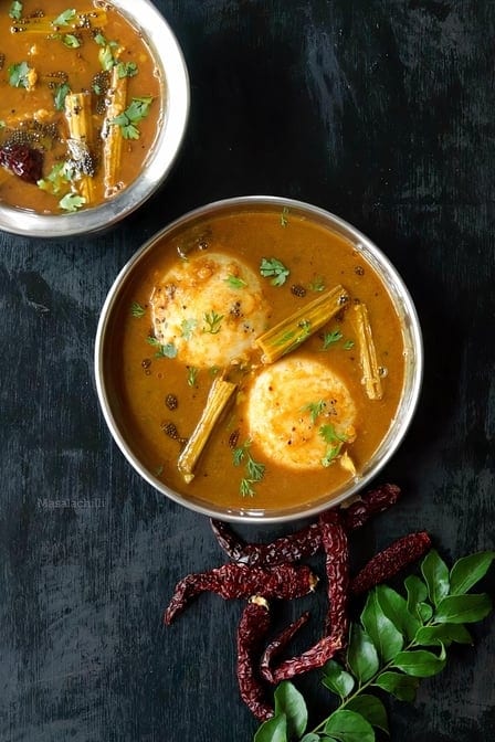 Idli Sambar (3 Pieces).